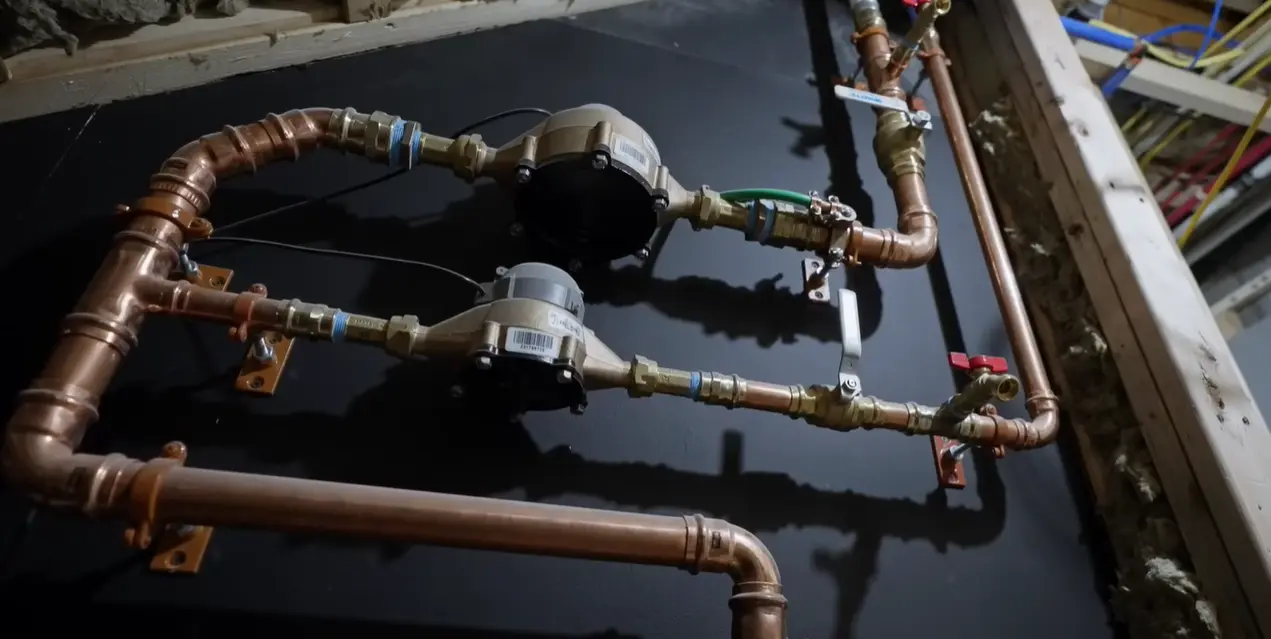 Gas line plumber Corona CA