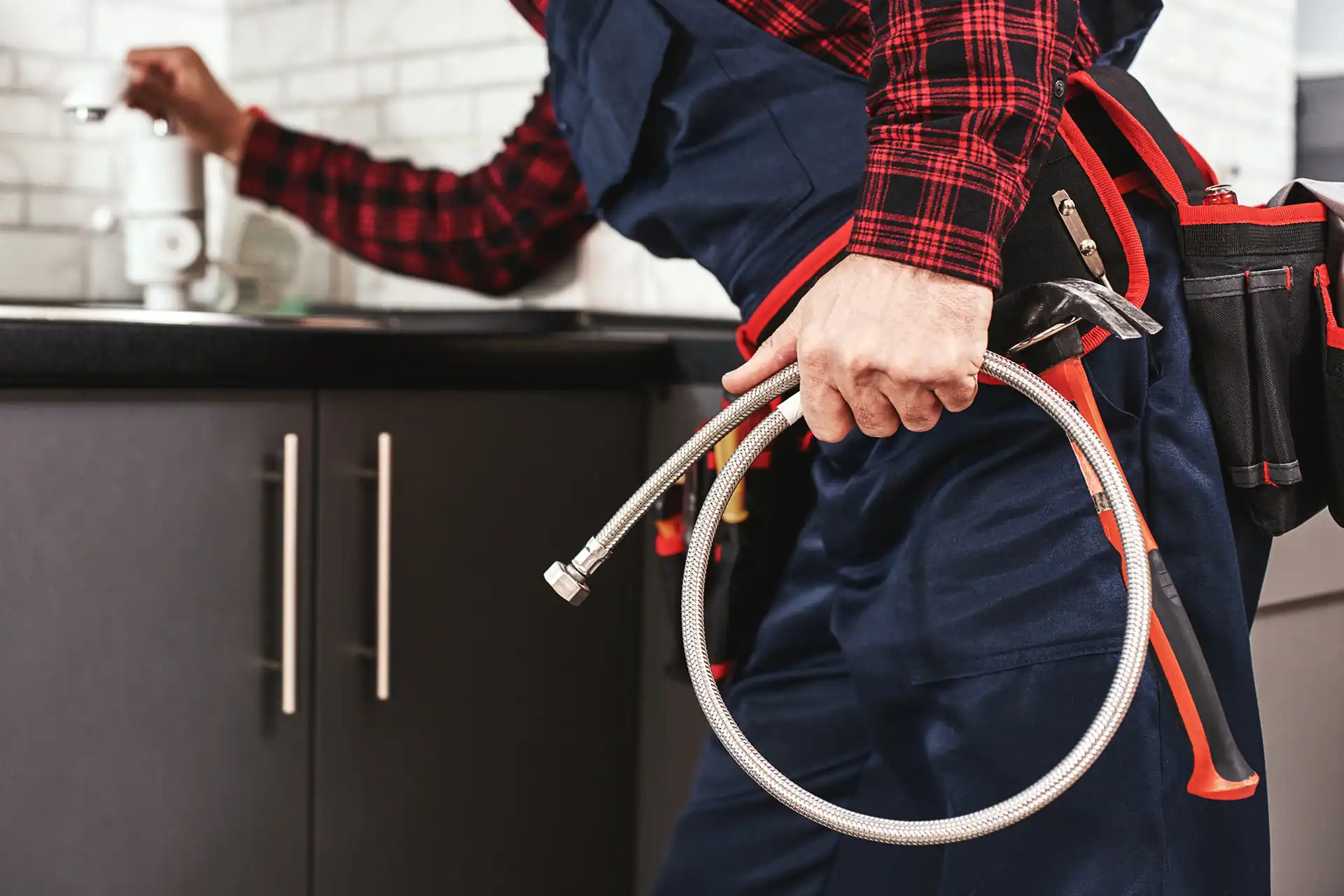 Corona Plumbing Pros technician